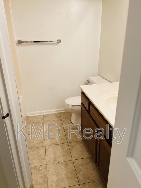 Townhouse for rent at 630 Lex Dr, Charlotte, NC 28262