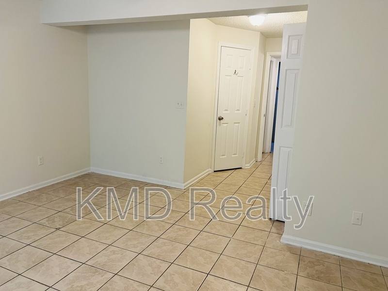 Townhouse for rent at 630 Lex Dr, Charlotte, NC 28262