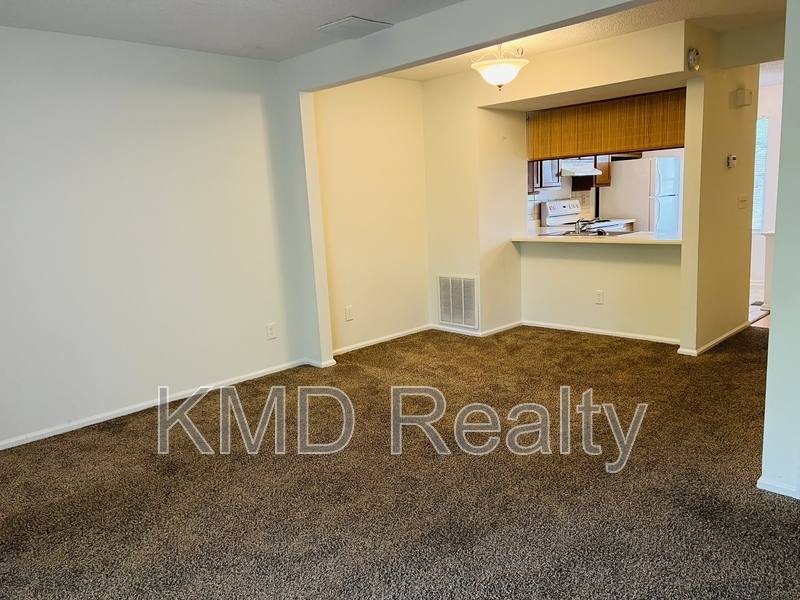 Townhouse for rent at 630 Lex Dr, Charlotte, NC 28262