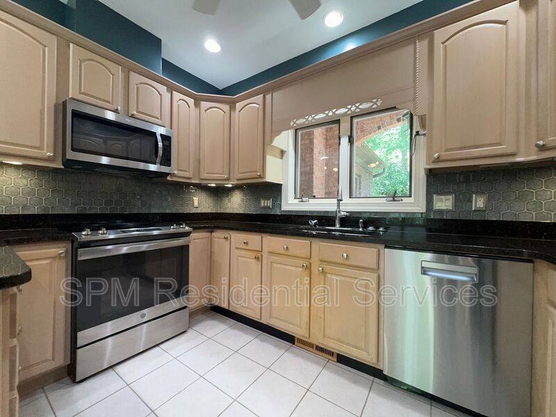 House for rent at 107 Canvasback Point, Hampstead, NC 28443