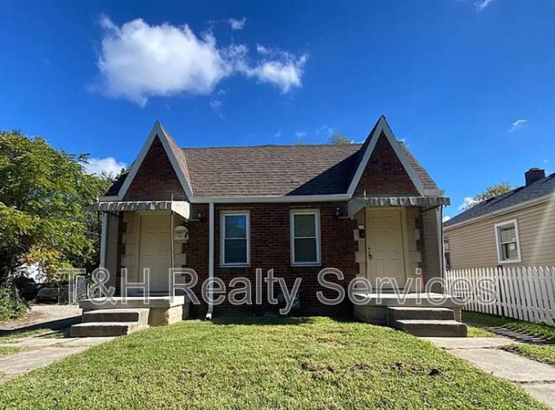 Apartment for rent at 1929 N Oxford St, Indianapolis, IN 46218