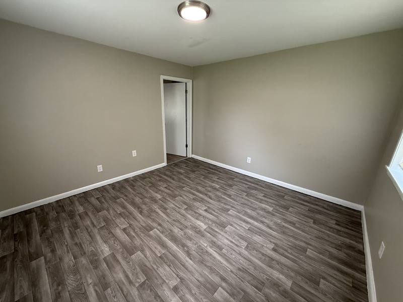 Apartment for rent at 1351 Austin St, Memphis, TN 38108