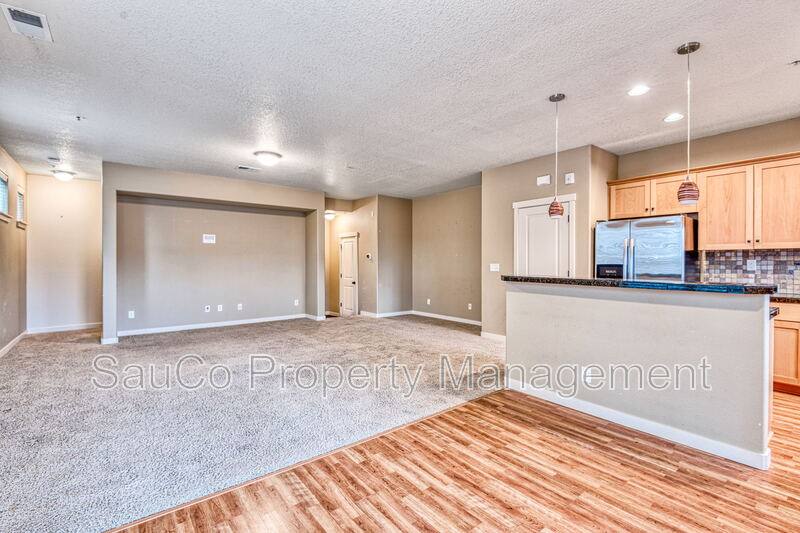 Condo for rent at 8712 NE Delamere Way, Beaverton, OR 97006