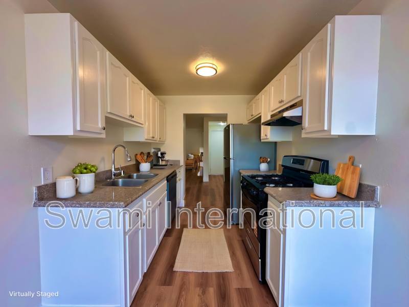 Apartment for rent at 1530 W 260th St #6, Harbor City, CA 90710