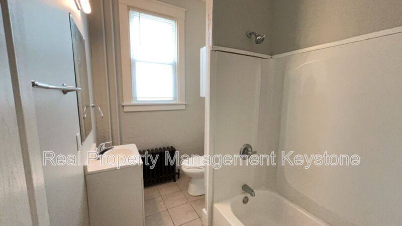 Apartment for rent at 1247 Chartiers Ave #4 1st, McKees Rocks, PA 15136