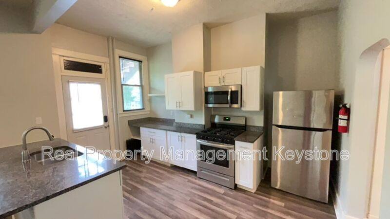 Apartment for rent at 1247 Chartiers Ave #4 1st, McKees Rocks, PA 15136