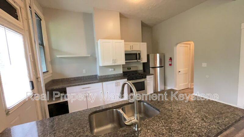 Apartment for rent at 1247 Chartiers Ave #4 1st, McKees Rocks, PA 15136