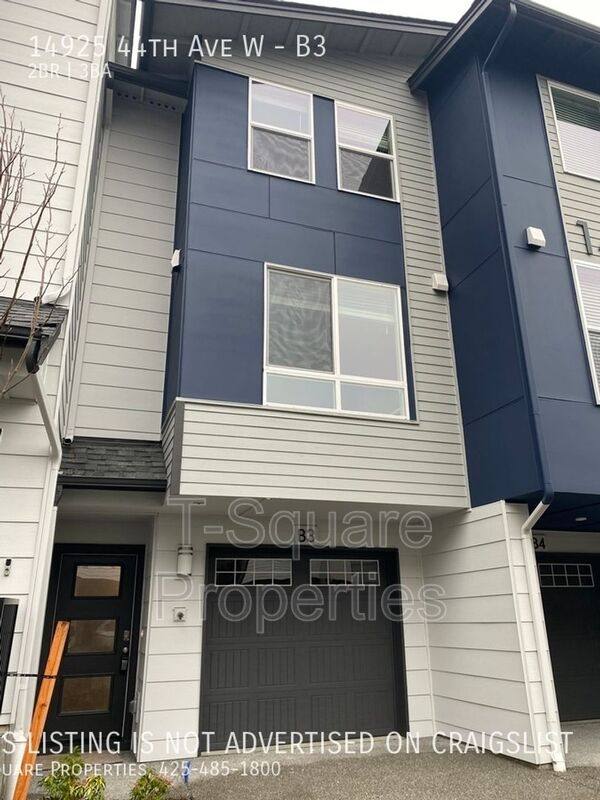 Townhouse for rent at 14925 44th Ave W #B3, Lynnwood, WA 98087