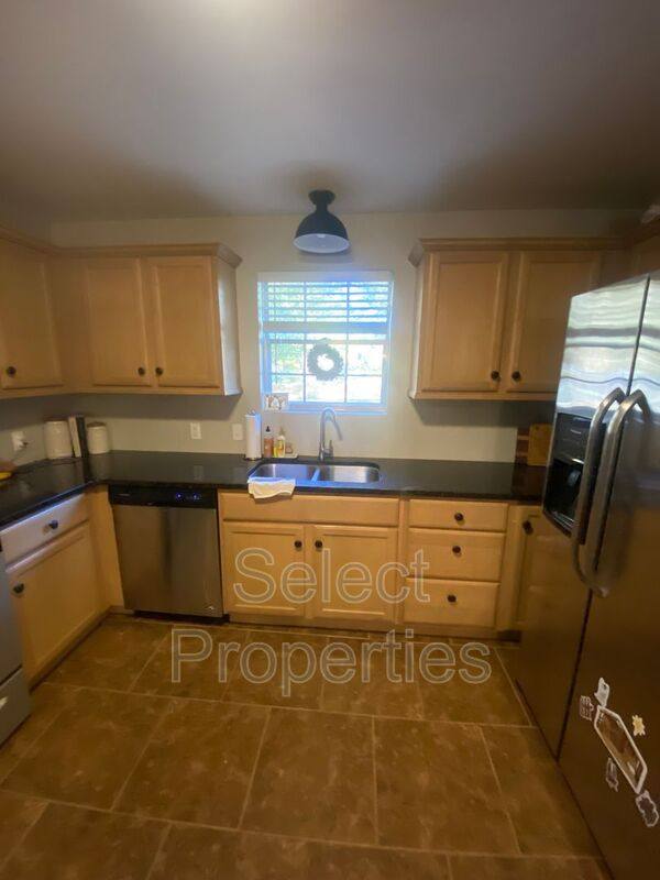 House for rent at 316 Marzee Ann Dr, Jonesboro, AR 72405