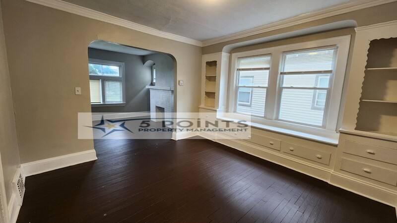 House for rent at 20609 Hillgrove Ave, Maple Heights, OH 44137
