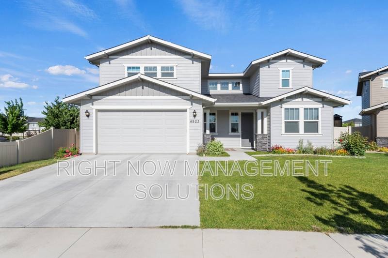 House for rent at 4923 N Glenrock Ave, Meridian, ID 83646