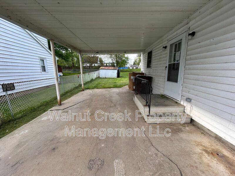 House for rent at 2056 McKinley Ave, Lorain, OH 44055