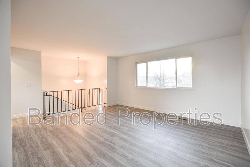 House for rent at 5849 S Country Hills Dr, Salt Lake City, UT 84129