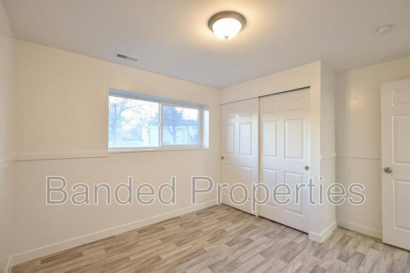 House for rent at 5849 S Country Hills Dr, Salt Lake City, UT 84129