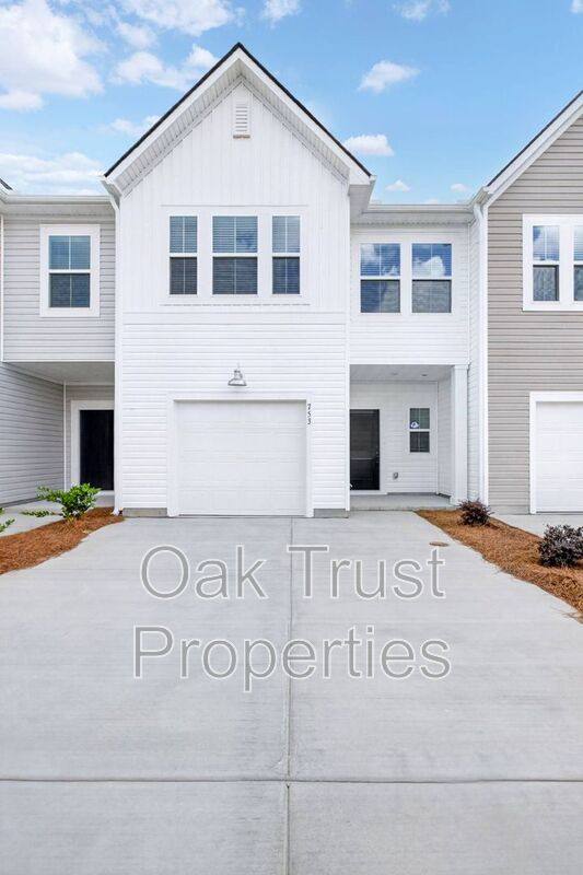 Townhouse for rent at 753 Ridgley Dr, Summerville, SC 29486