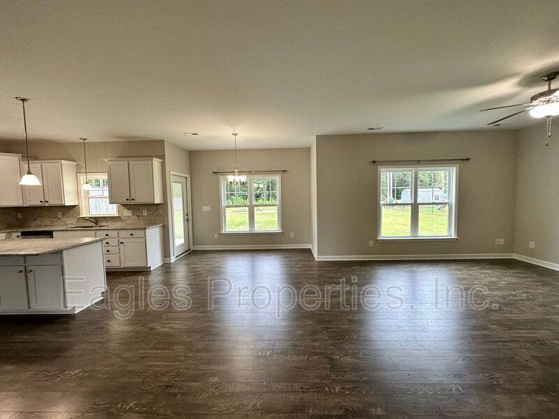 House for rent at 451 Fallingbrook Dr, Kenly, NC 27542