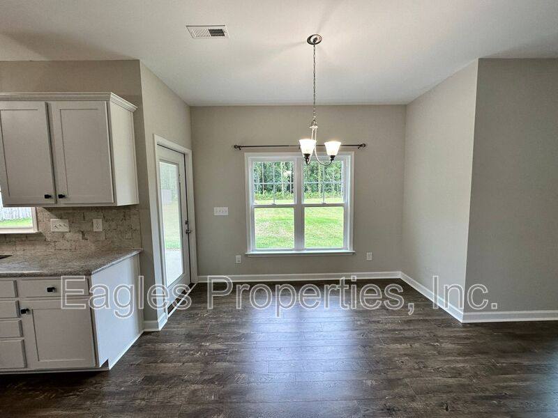 House for rent at 451 Fallingbrook Dr, Kenly, NC 27542