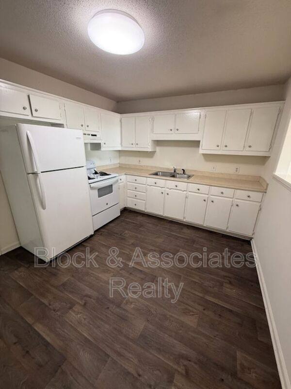 Apartment for rent at 120 W Presnell St #C, Asheboro, NC 27203