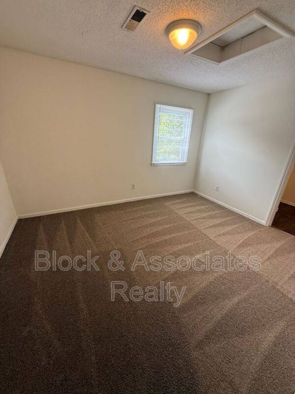Apartment for rent at 120 W Presnell St #C, Asheboro, NC 27203