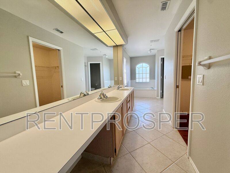 House for rent at 2205 Wyndam Way, Kissimmee, FL 34743
