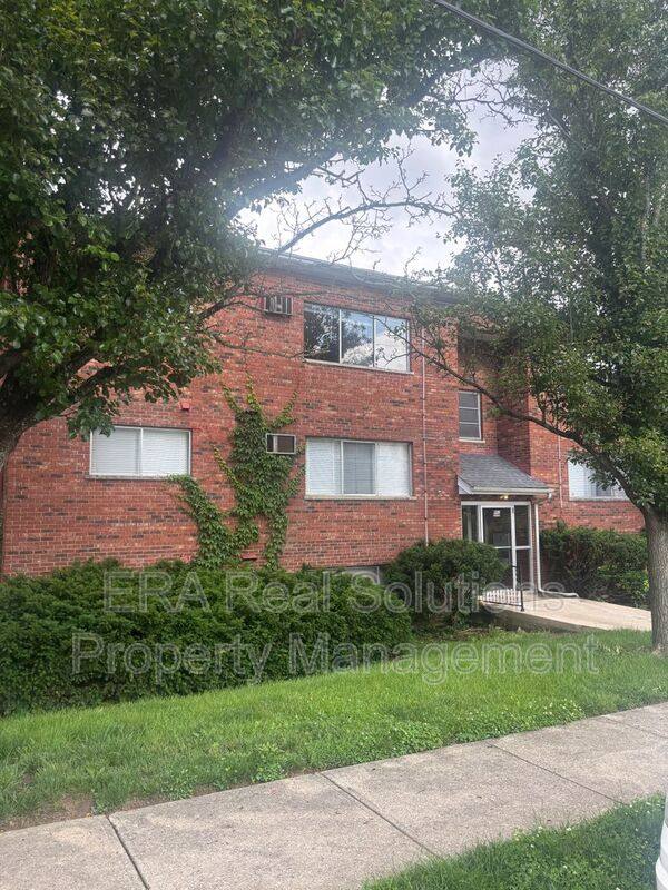 Apartment for rent at 952 Seton Ave 7, Cincinnati, OH 45205