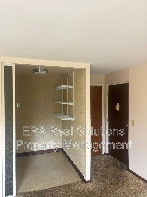 Apartment for rent at 952 Seton Ave 7, Cincinnati, OH 45205