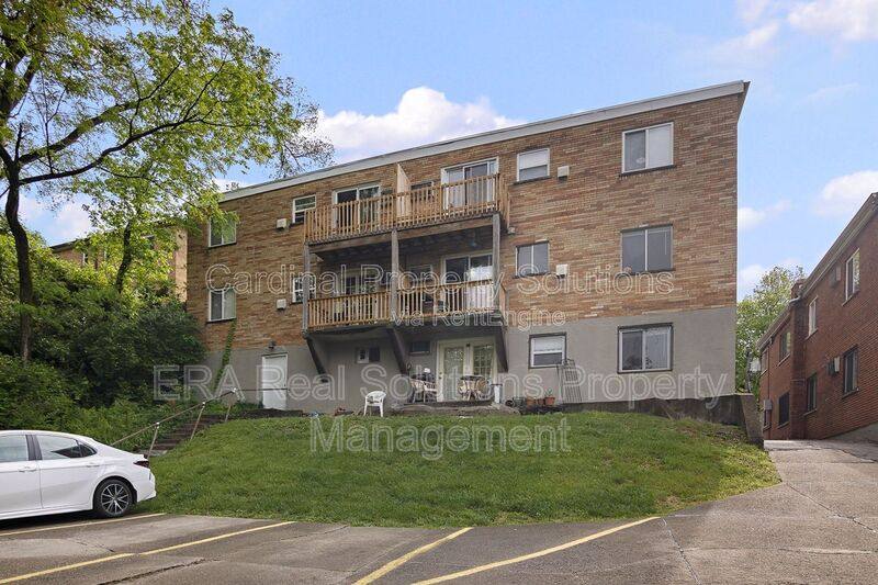 Apartment for rent at 3271 Morrison Ave #7, Cincinnati, OH 45220