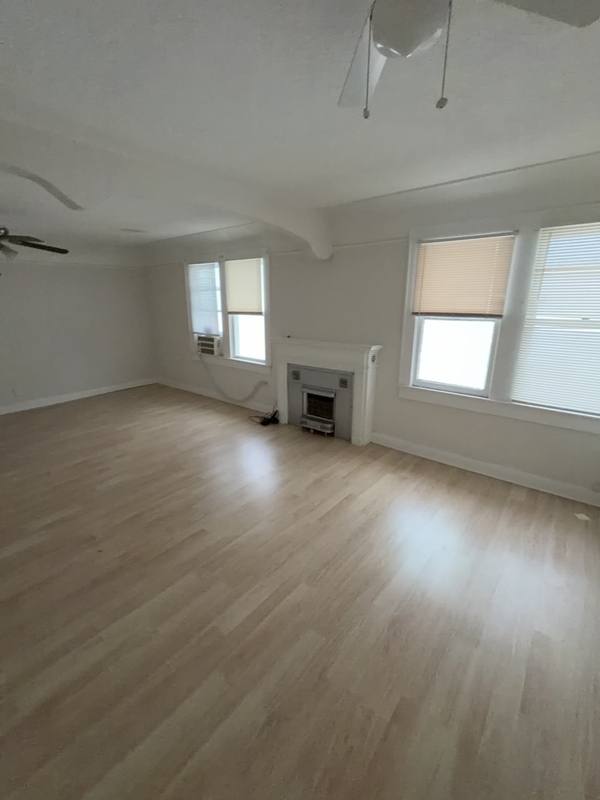 Apartment for rent at 2904 W Chestnut St #3, Tampa, FL 33607