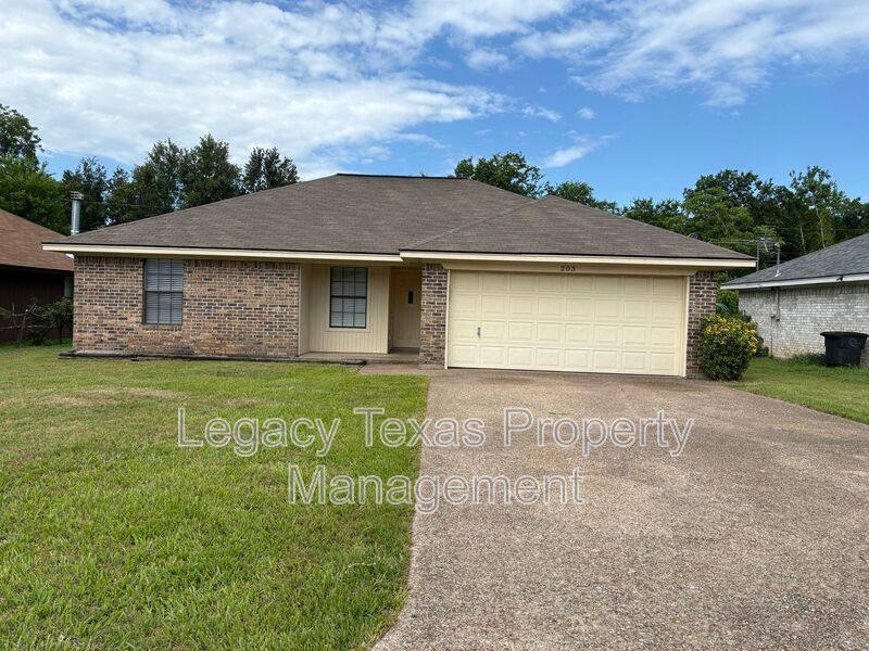 House for rent at 203 Willana Court, Cleburne, TX 76033
