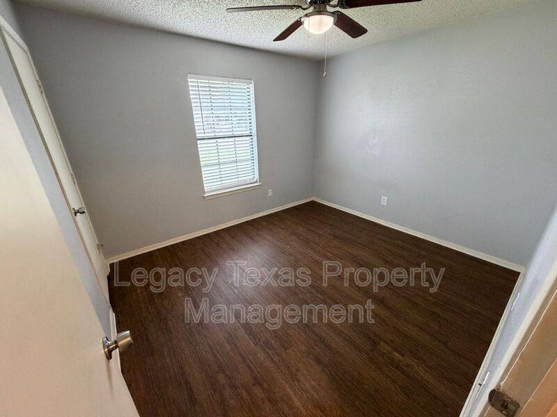 House for rent at 203 Willana Court, Cleburne, TX 76033