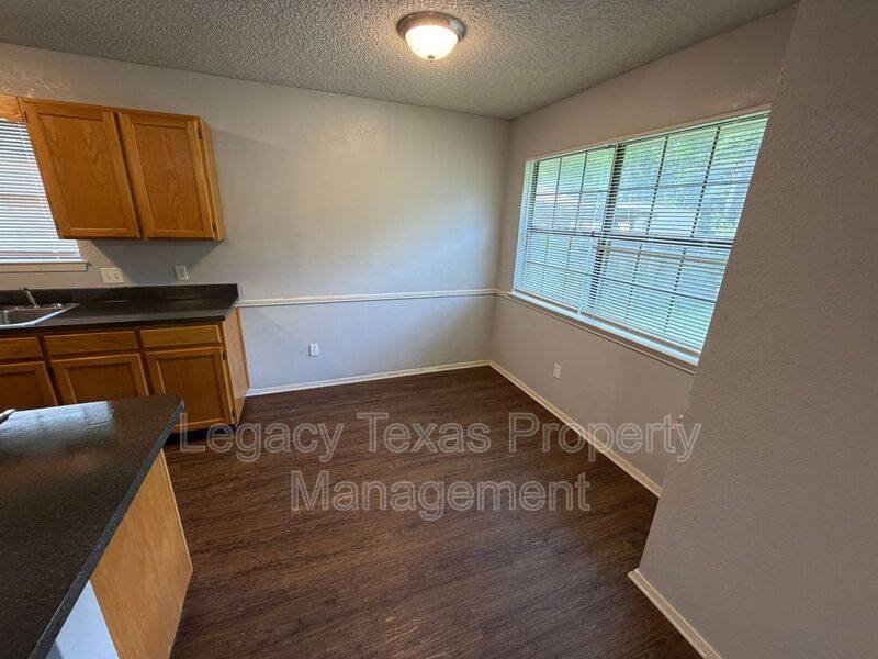 House for rent at 203 Willana Court, Cleburne, TX 76033
