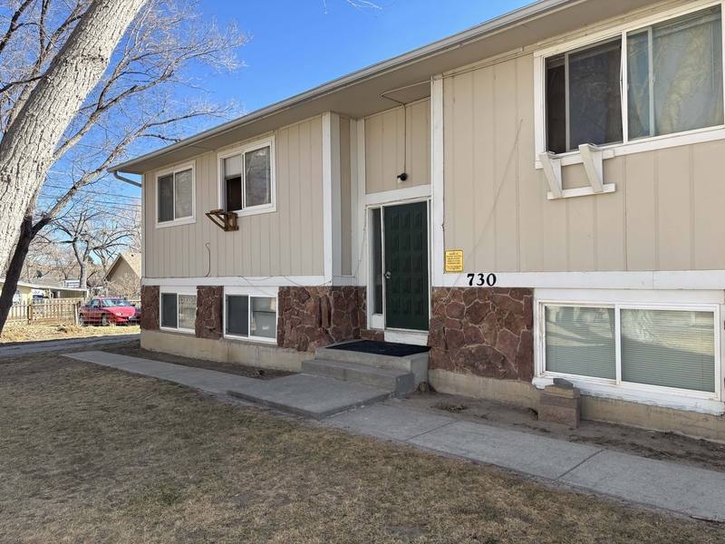 House for rent at 730 S 4th St #1, Glenrock, WY 82637