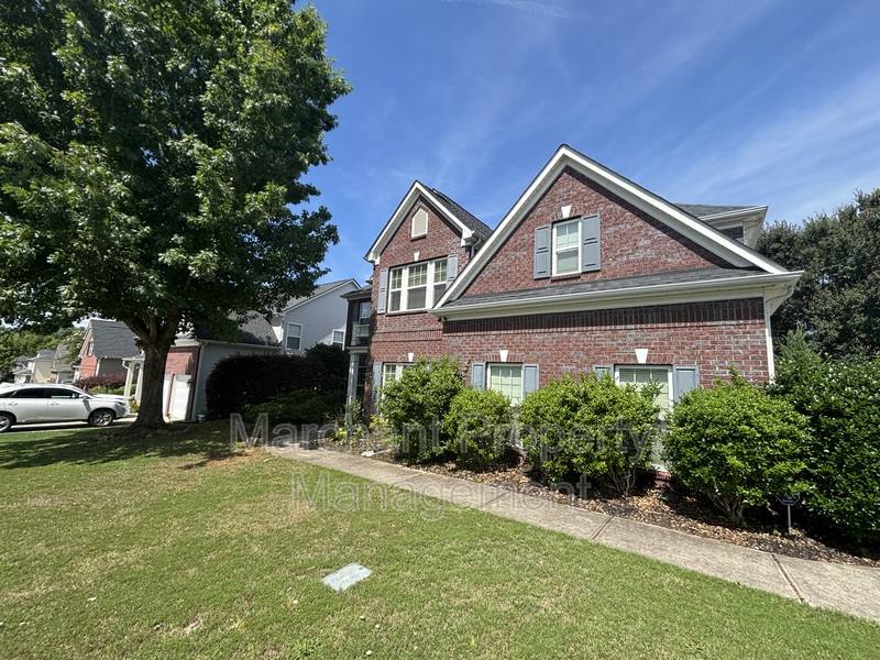 House for rent at 1 Lynell Place, Greenville, SC 29607