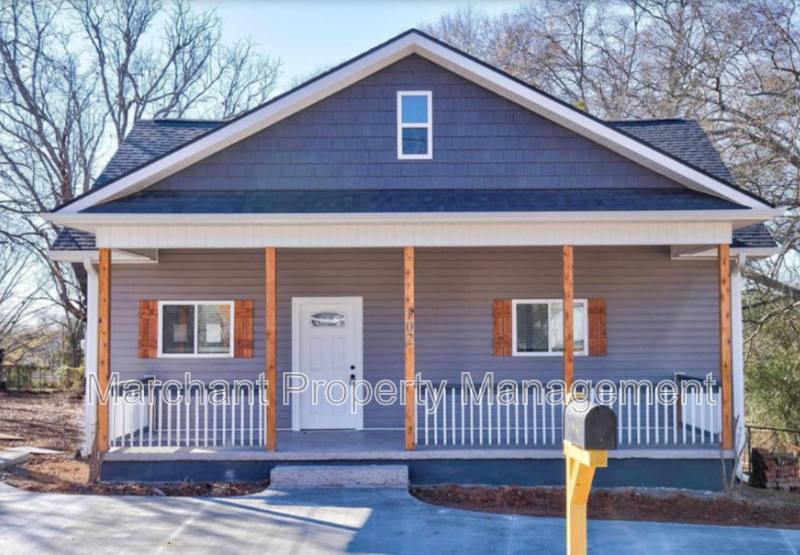 House for rent at 102 S 8th St, Easley, SC 29640