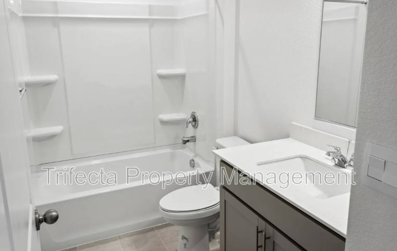 Townhouse for rent at 632 Thoroughbred Lane, Johnstown, CO 80534