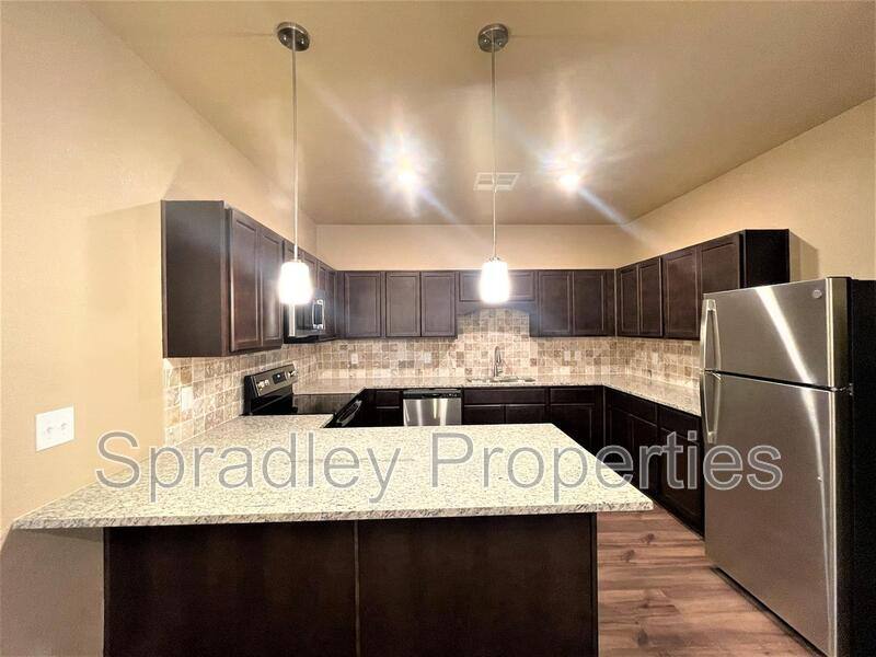 Apartment for rent at 1050A Hibiscus Dr, Belton, TX 76513