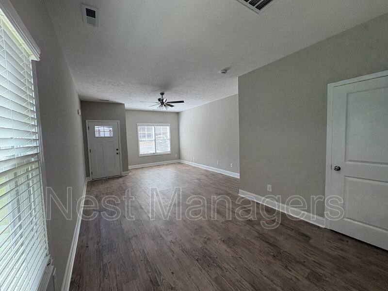 Townhouse for rent at 2026 - B Progress St, Fayetteville, NC 28306