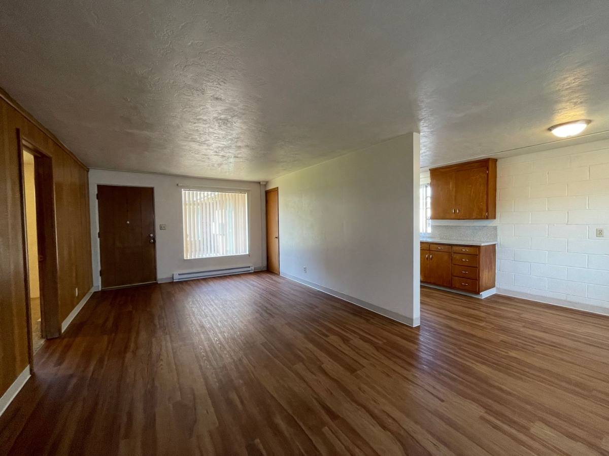 Apartment for rent at 1570 Pearl St, Eugene, OR 97401
