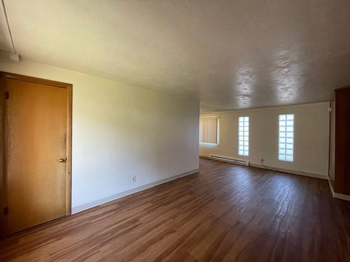 Apartment for rent at 1570 Pearl St, Eugene, OR 97401