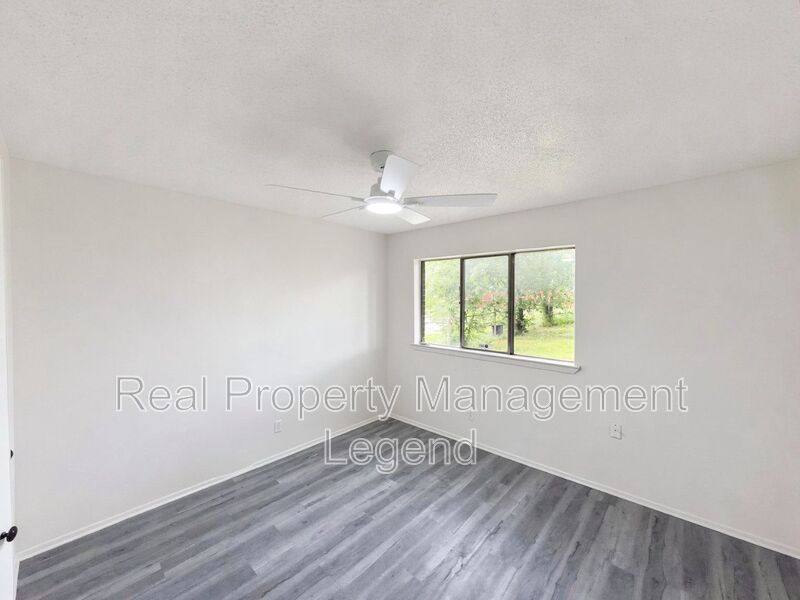 House for rent at 1021 Irene Dr, Mesquite, TX 75149