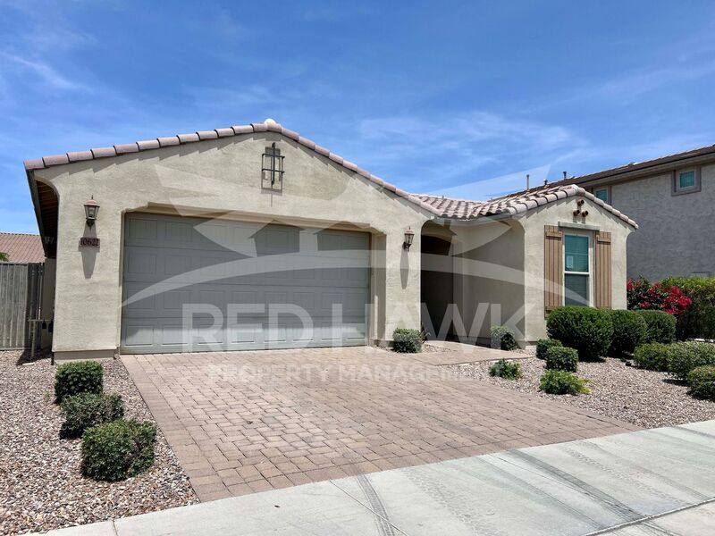 House for rent at 10622 E Wavelength Ave, Mesa, AZ 85212