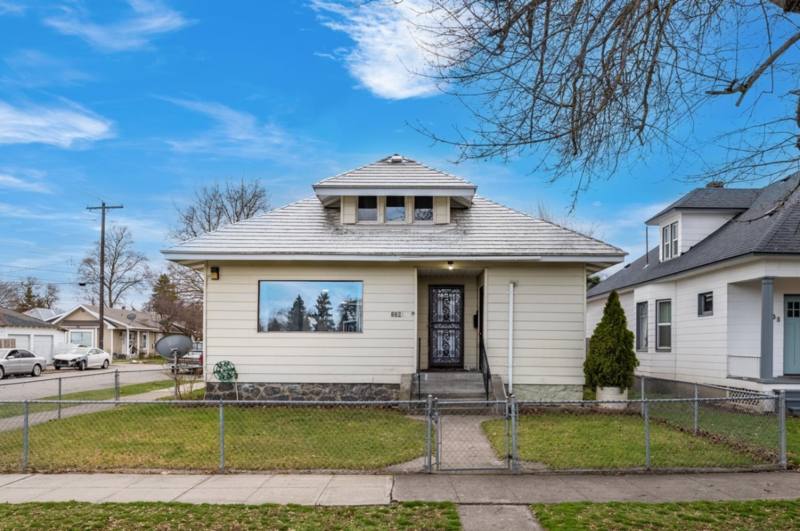 House for rent at 2301 W Sharp Ave, Spokane, WA 99201