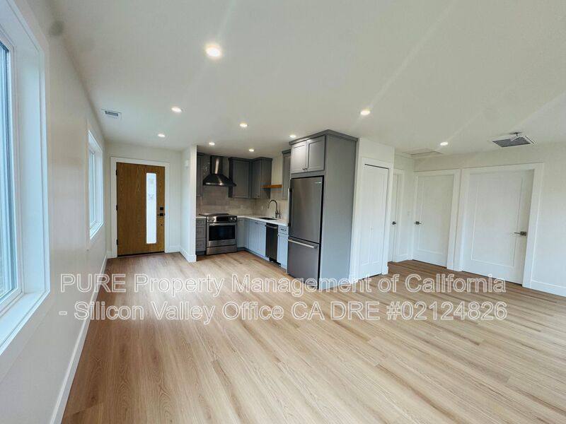 Apartment for rent at 1072 S 11th St #2, San Jose, CA 95112