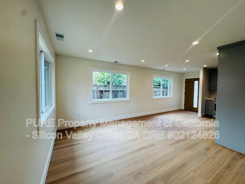 Apartment for rent at 1072 S 11th St #2, San Jose, CA 95112