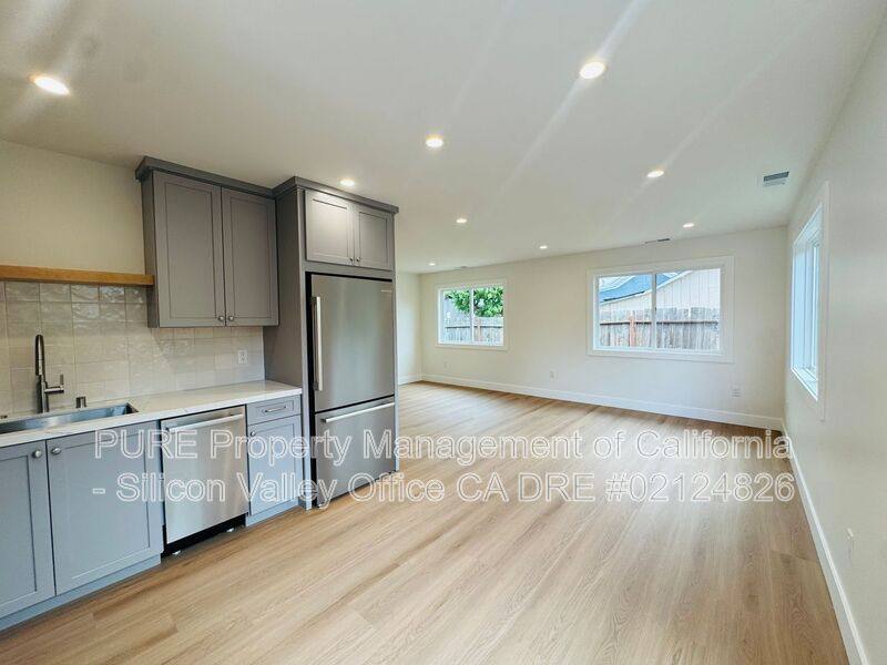 Apartment for rent at 1072 S 11th St #2, San Jose, CA 95112
