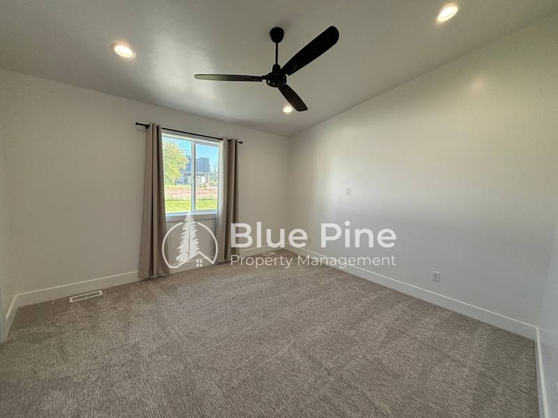 House for rent at 4403 E Hatch Hollow Lane, Idaho Falls, ID 83401