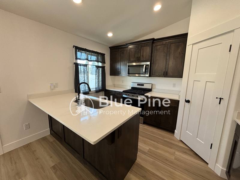 House for rent at 4403 E Hatch Hollow Lane, Idaho Falls, ID 83401