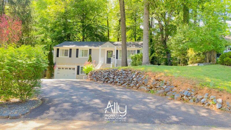 House for rent at 512 Woodmont Dr, Charlottesville, VA 22901