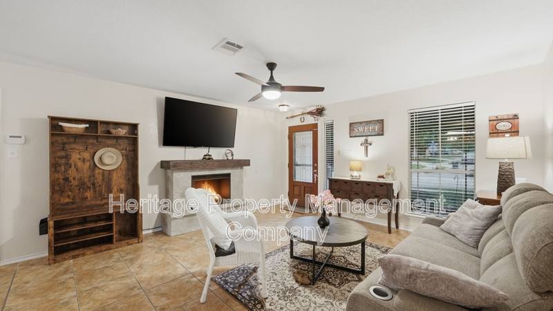 House for rent at 2909 Ashwood Rd, Cibolo, TX 78108