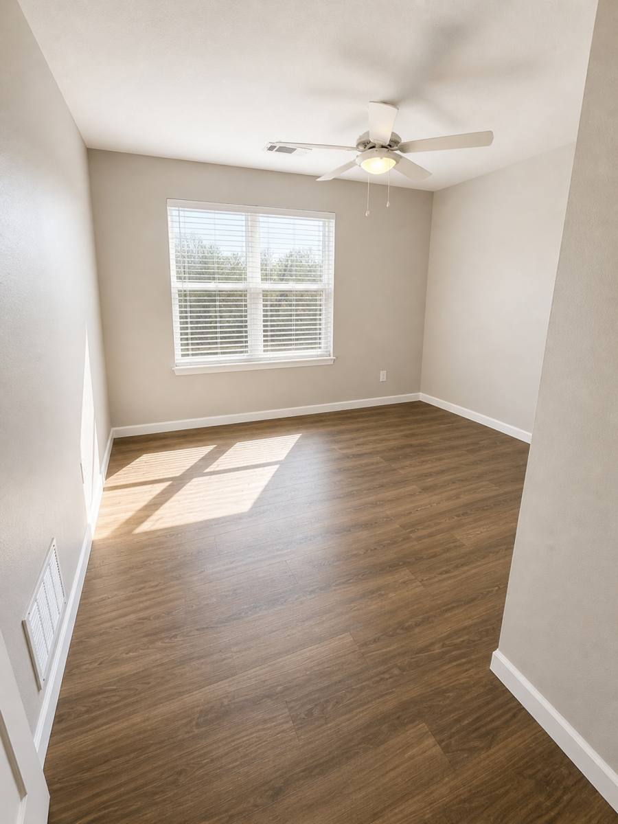 Apartment for rent at 1117 Tracy Ave, Excelsior Springs, MO 64024